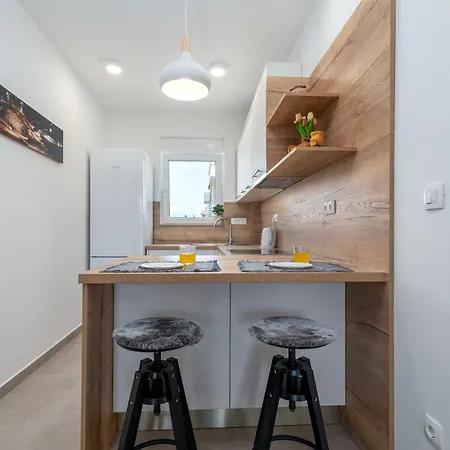 With A Parking Space - 23453 Trogir